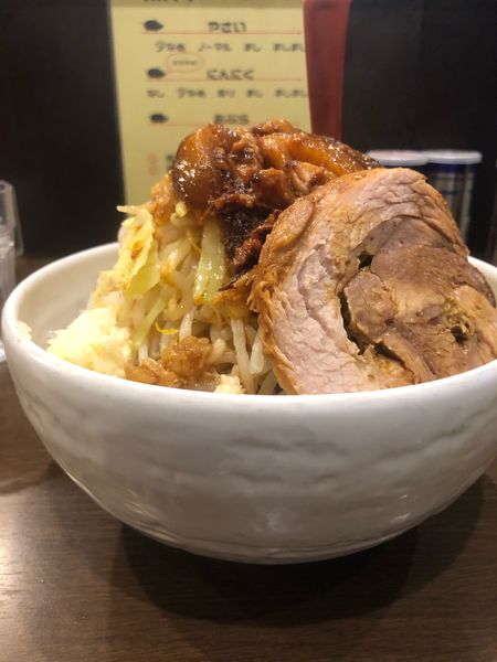 「ラーメン」@ラーメン イエロー 御徒町店の写真