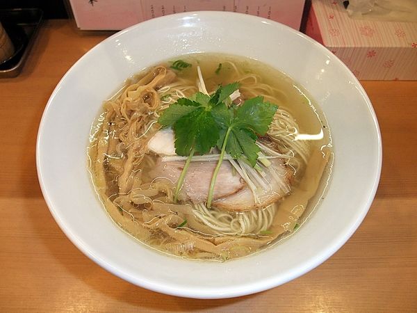 「塩らぁ麺」@麺や 一峯の写真