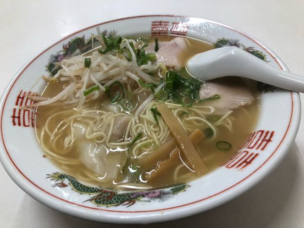 「ワンタン麺」@中華料理 紅来軒の写真