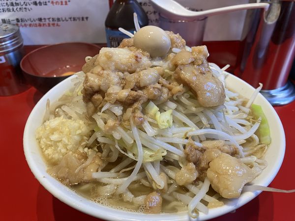 「ラーメン＋生卵」@麺屋HEROの写真