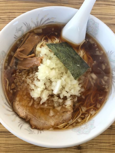 「ラーメン大玉ねぎ増量」@中華そば たまやの写真
