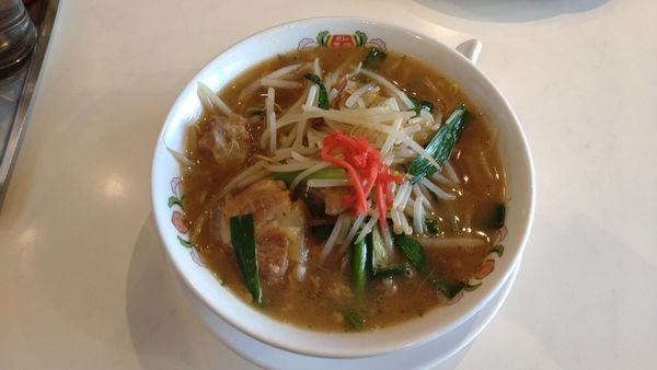 「豚とろラーメン」@餃子の王将 草加店の写真