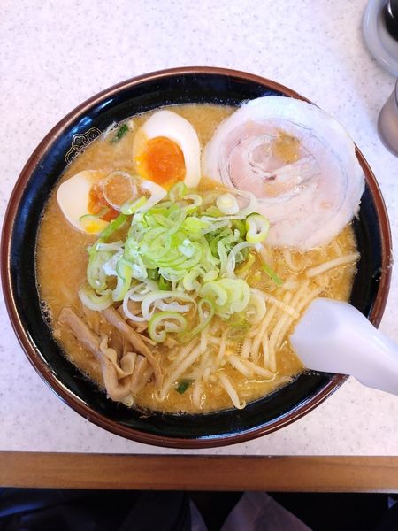 「みそ味玉子らーめん」@こってりらーめん なりたけ 津田沼店の写真