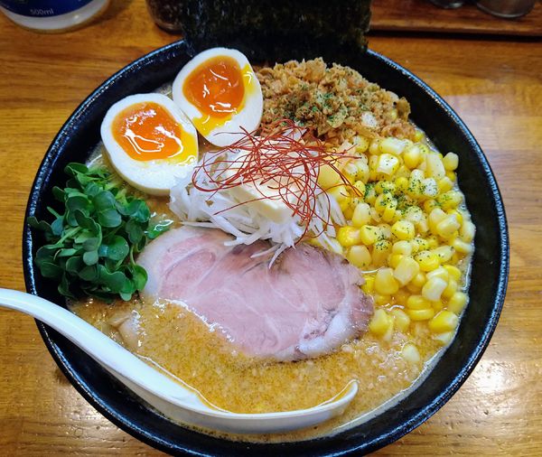 「【限定】清湯カリカリオニオンバターみそ（モヤシ抜き）」@麺屋 鶏口の写真