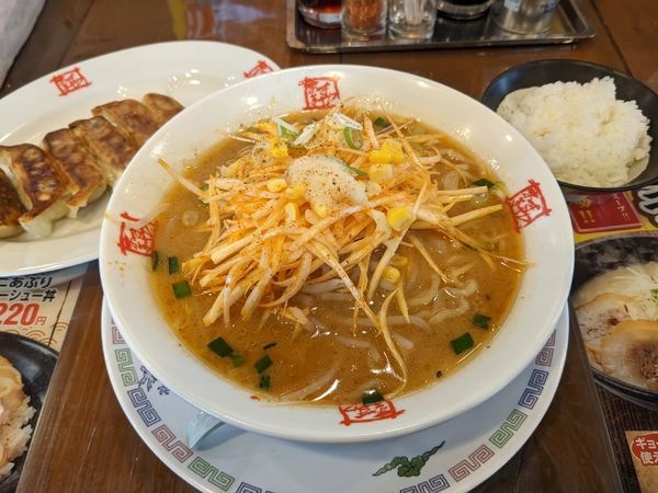 「ネギ味噌ラーメン　915円」@おおぎやラーメン 伊勢崎東本町店の写真