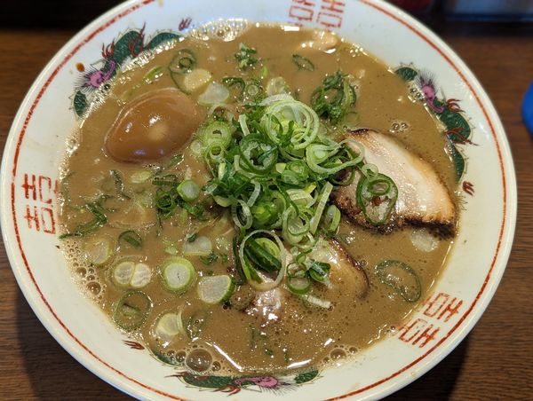 「限定賄い煮干しとんこつ」@中華そば 花京 天六店の写真