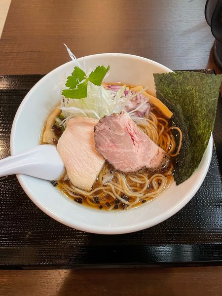 「焦がし葱醤油らぁ麺(800円)」@麺処 黒の写真