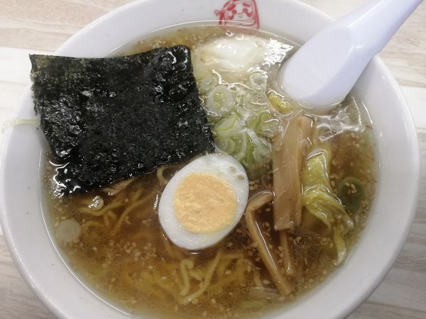 「プレミアム塩ラーメン¥880」@ラーメンだるまや 網走店の写真