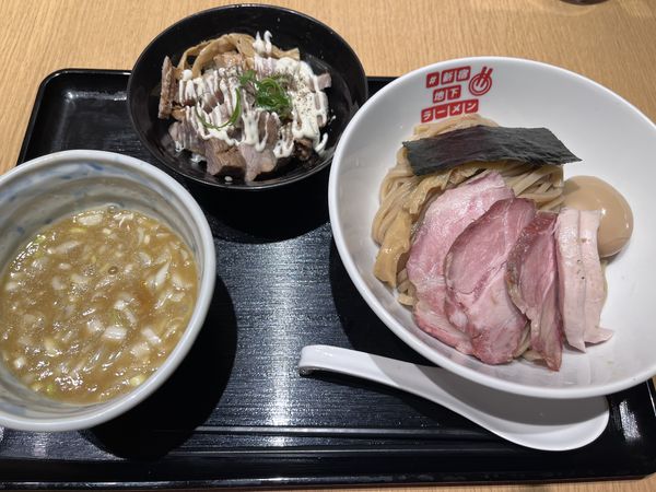 「【特級鳥蕎麦 龍介】　特級龍介セット」@#新宿地下ラーメンの写真