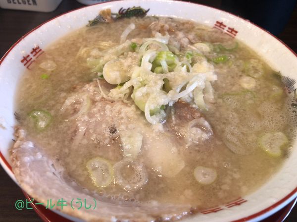 「濃厚背脂ラーメン(850円)背脂普通」@背脂らーめん 背脂チャチャチャの写真