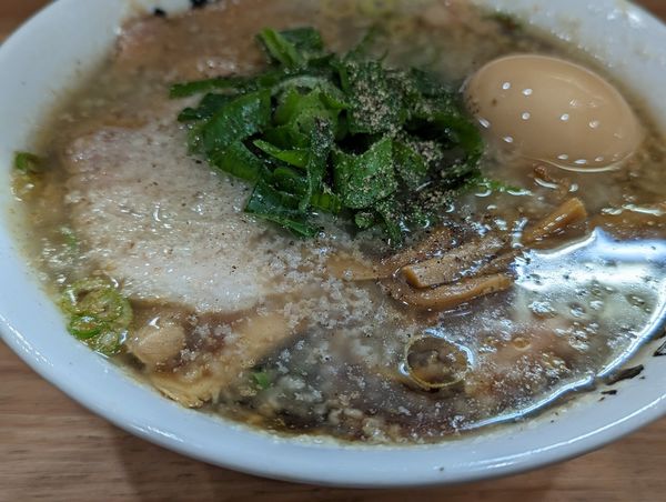 「中華そば背脂コッテリ」@麺屋 丈六の写真