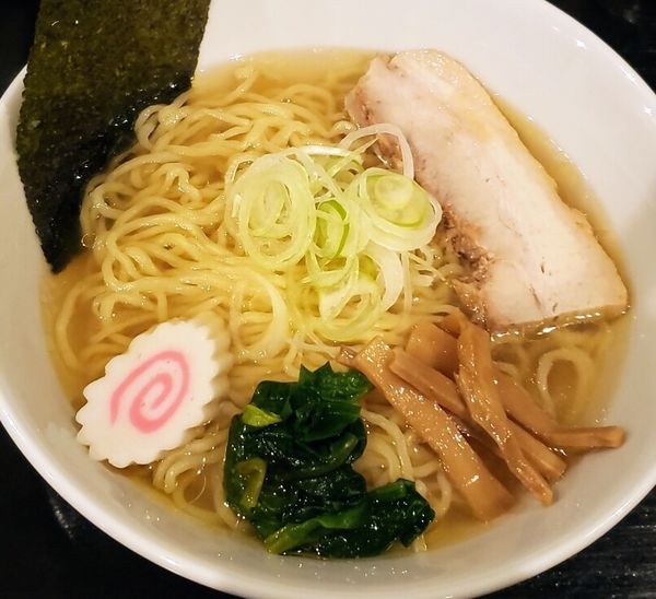 「しおらーめん 750円(オープン記念)」@らーめんICHIの写真