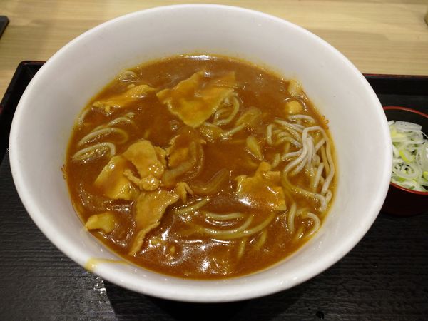 「至福のカレーそば（600円）」@いろり庵きらく 川崎店の写真