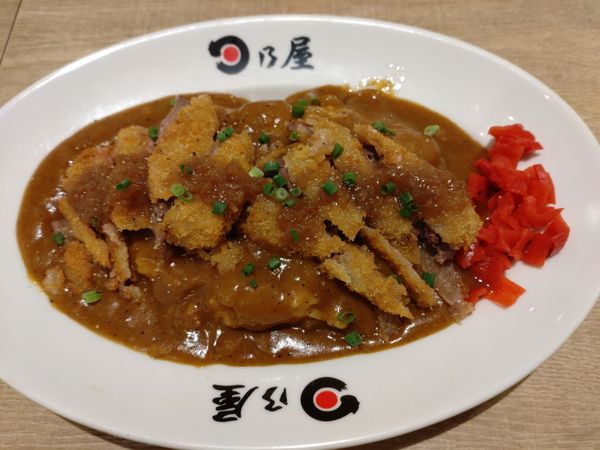 「牛みすじカツカレー ～和風オニオンソース～　１２００円」@日乃屋カレー 大手町店の写真