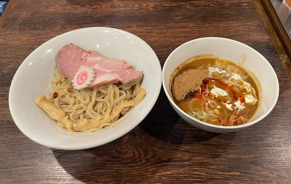 「【限定】炙りチーズの魚介カレーつけ麺」@麺屋 真心の写真
