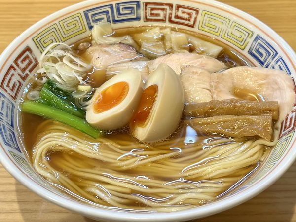 「特製醤油ラーメン」@ほっこり中華そば もつけの写真