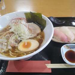 鯛と鰆のＭix出汁（しょうゆ）：¥1000　握り付き