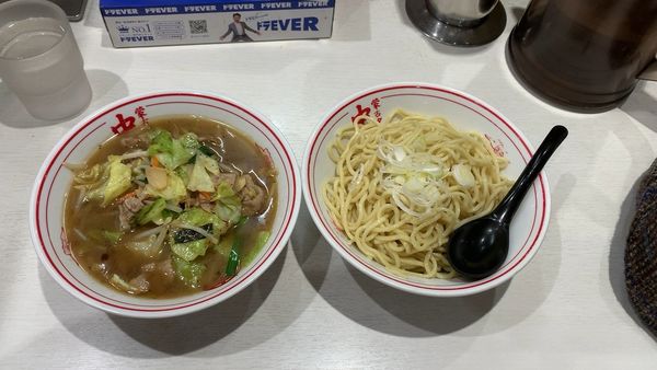 「冷やし醤油タンメン870（クーポンで大盛り無料）」@蒙古タンメン 中本 東池袋店の写真