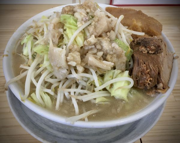 「ラーメン(890¥)」@ラーメン 富次郎 笠間友部店の写真
