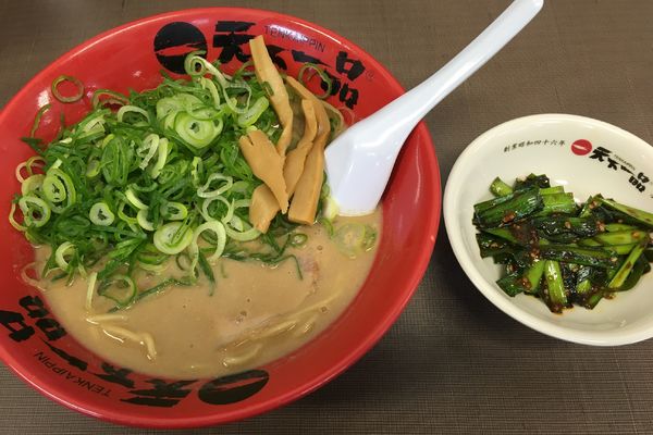 「ネギラーメンこってり、ニラにんにく」@天下一品 錦糸町店の写真