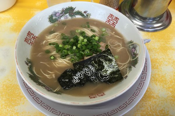 「ラーメン」@よかろうもんの写真