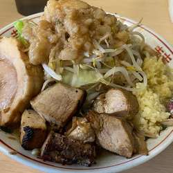 ラーメン 豚増し