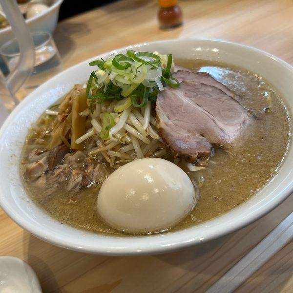 「味噌チャーシューめん大盛　煮玉子　もやし」@三ん寅の写真