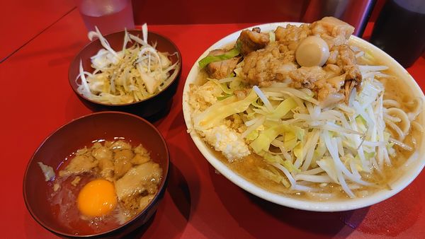 「ラーメン/脂生卵/ネギ」@麺屋HEROの写真
