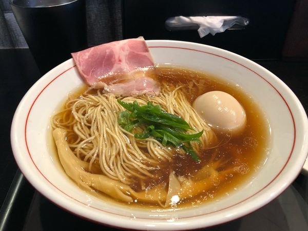 「貝清湯醤油らーめん」@麺屋 鳥見本 岩出店の写真