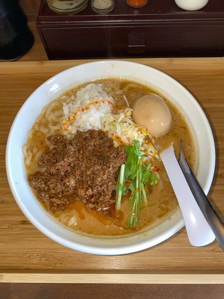 「胡麻味噌担々麺煮玉子麺大盛¥1,320円(期間限定)」@らぁめん 麺彩家の写真