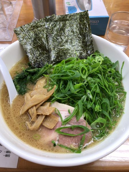 「青ネギラーメン」@横浜ラーメン あばん 上尾西口駅前店の写真