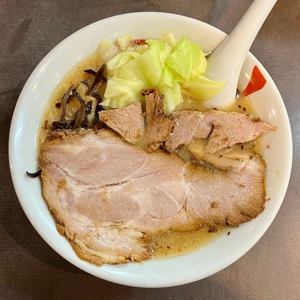 「鯛あら出し 醤油らー麺（800円）」@麺人佐藤の写真