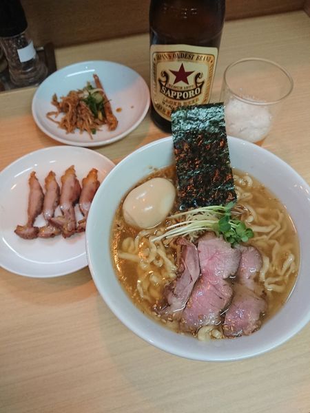 「瓶ビール＋塩そば＋親鳥チャーシュー＋失敗玉子」@にしき之中華ソバの写真