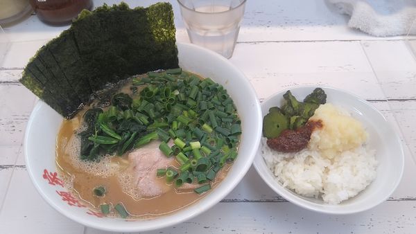 「ラーメン(並)¥700+のり¥100+深谷ネギ¥150-」@二代目 谷瀬家の写真