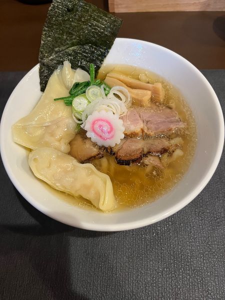 「海老ワンタン麺・塩 1,130円」@手打ち 蓮の写真