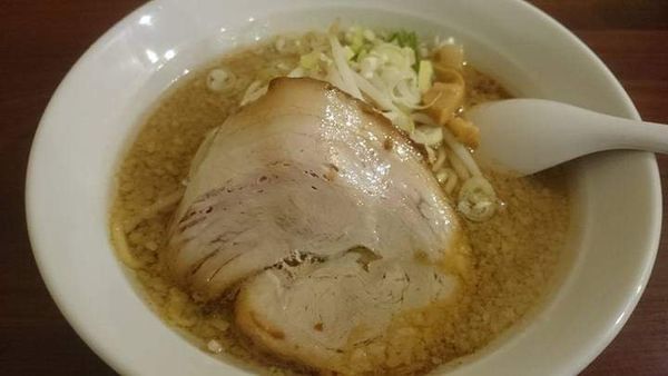 「背脂豚骨醤油拉麺」@背脂豚骨らーめん 神むらの写真