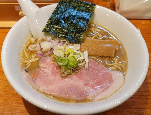 「焼きあご煮干し濃厚らぁめん」@焼きあご煮干しらぁめん はなかぜの写真