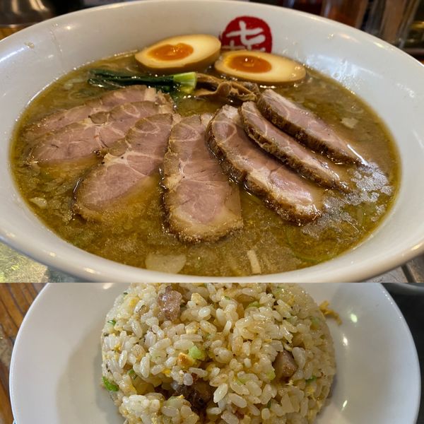 「味玉肉そば 小＋チャーハン 小（1700円）」@中華そば まるきの写真