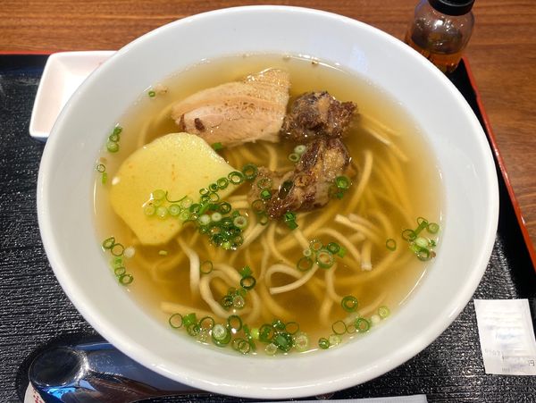 「知花そば 750円」@琉球そば 知花の写真