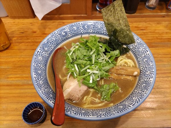 「芳醇あごだし醤油らーめん」@赤坂麺処 友の写真