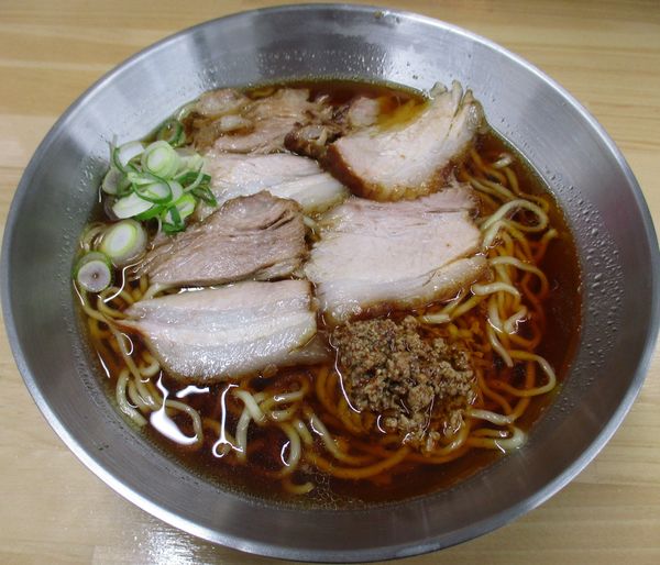 「激辛ラーメン（半辛）800円」@王子金麦ラーメンの写真