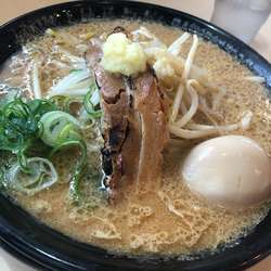 すみれ系味噌990円大盛121円味玉121円