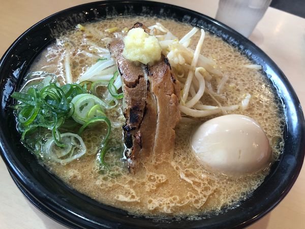 「すみれ系味噌990円大盛121円味玉121円」@北海道らーめん 味噌ノ頂の写真