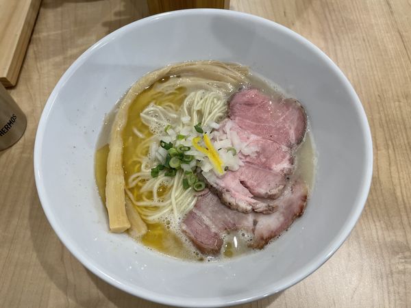 「濃厚鶏そば」@「七色の落書き」の写真