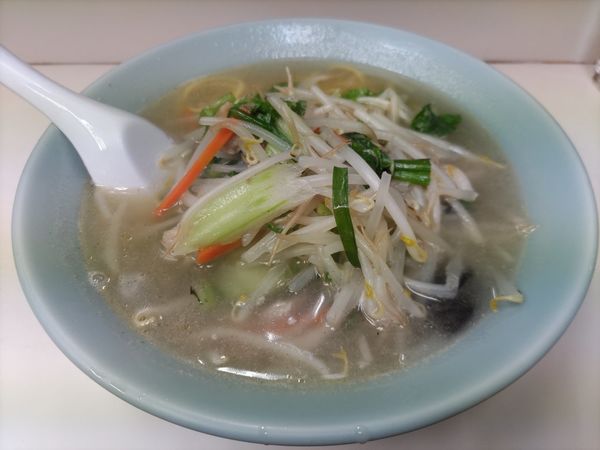 「タンメン」@中華餃子 三陽 新橋店の写真