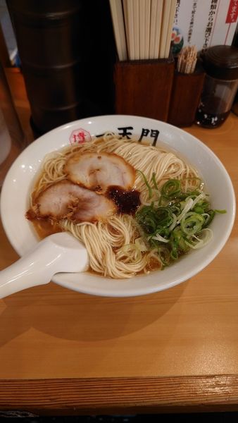 「ラーメン大盛り」@博多ラーメン一天門の写真