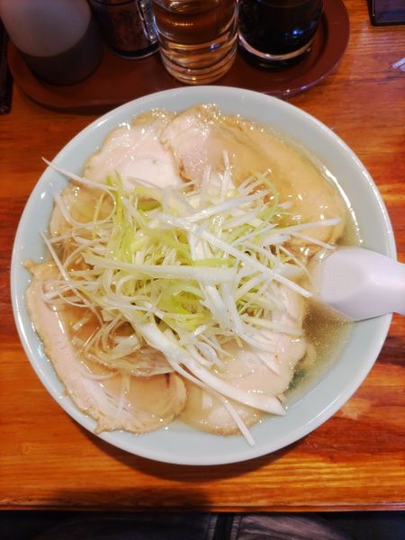「ネギチャーシューメン  ﾒﾝﾏ抜き」@榮ラーメンの写真