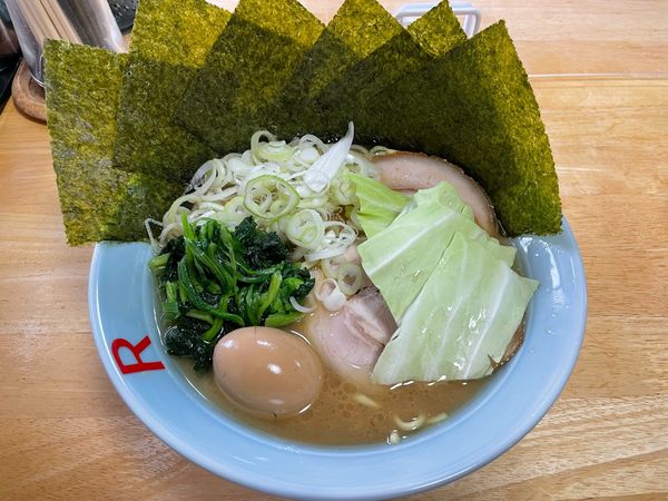 「Rラーメン　全部乗せ」@らーめんRの写真