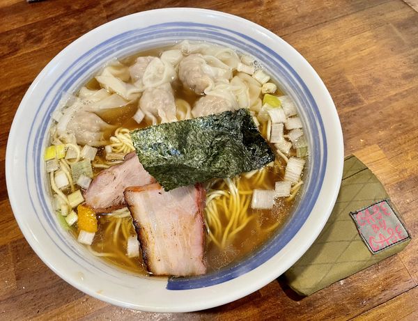「ワンタンメン」@麺屋 悠の写真
