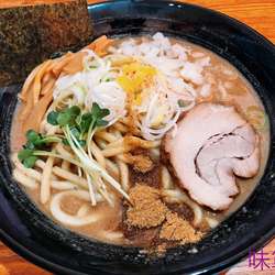 とろりそば（900円）